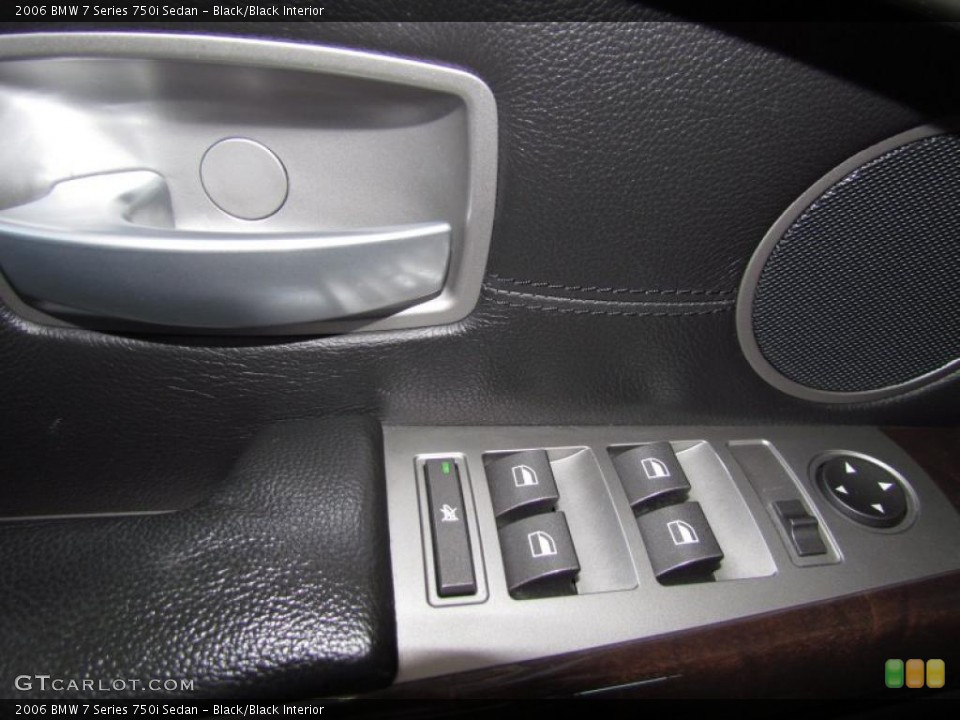 Black/Black Interior Controls for the 2006 BMW 7 Series 750i Sedan #48594361