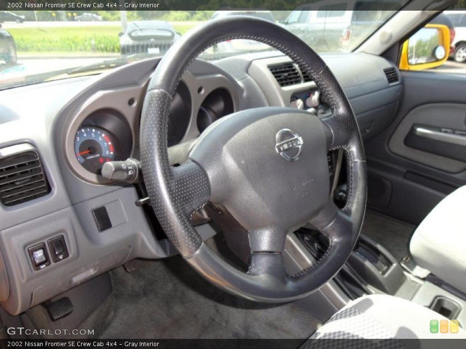 Gray Interior Photo for the 2002 Nissan Frontier SE Crew Cab 4x4 #48602809