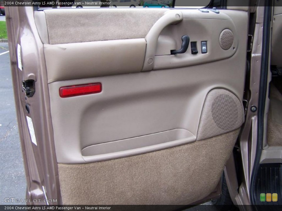 Neutral Interior Door Panel for the 2004 Chevrolet Astro LS AWD Passenger Van #48605165