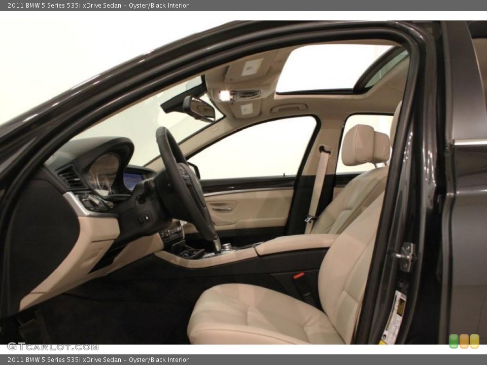 Oyster/Black Interior Photo for the 2011 BMW 5 Series 535i xDrive Sedan #48611621