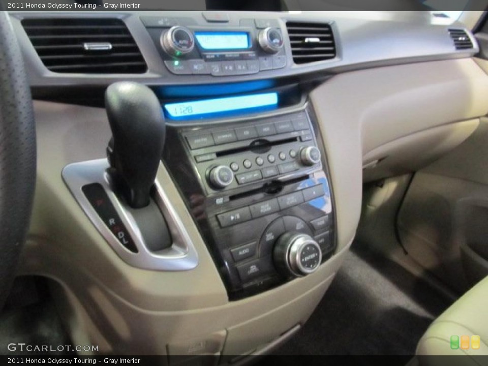Gray Interior Controls for the 2011 Honda Odyssey Touring #48618230
