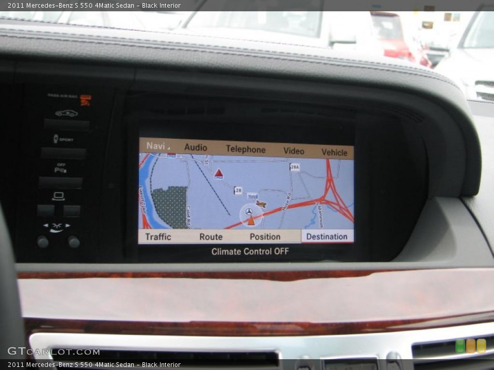 Black Interior Navigation for the 2011 Mercedes-Benz S 550 4Matic Sedan #48622457