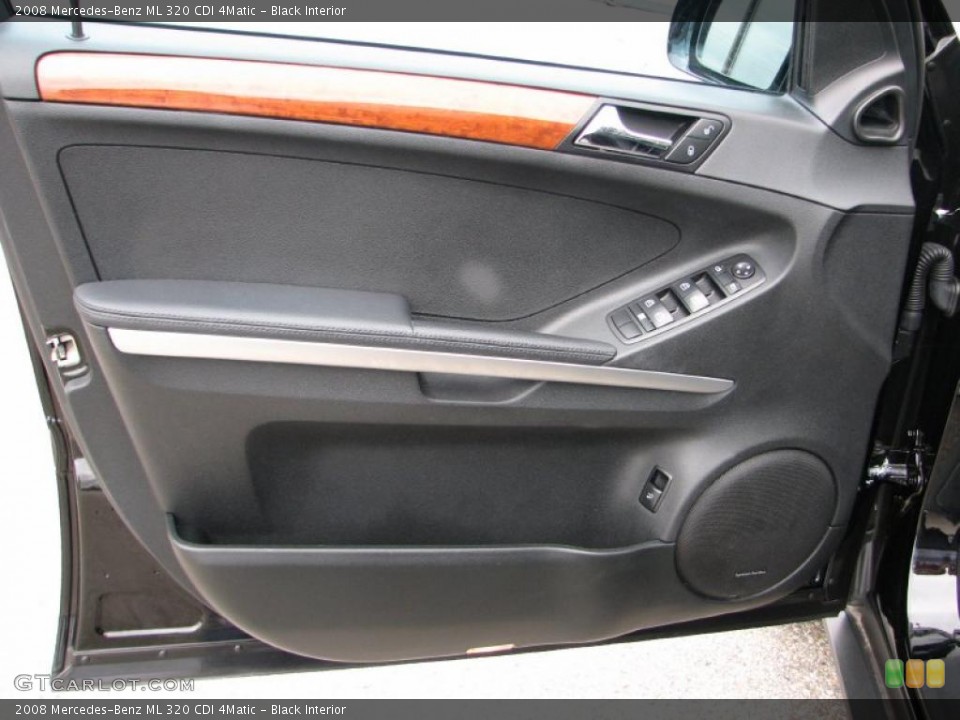 Black Interior Door Panel for the 2008 Mercedes-Benz ML 320 CDI 4Matic #48623174