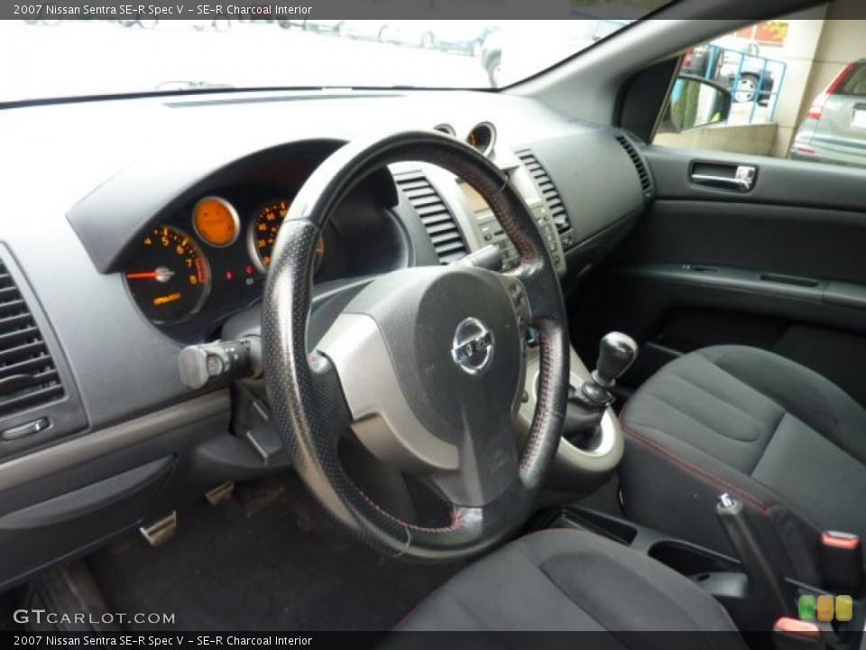 SE-R Charcoal Interior Photo for the 2007 Nissan Sentra SE-R Spec V #48627571