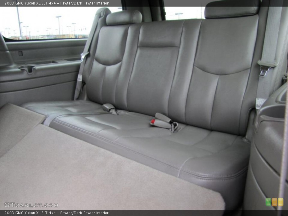 Pewter/Dark Pewter Interior Photo for the 2003 GMC Yukon XL SLT 4x4 #48631483