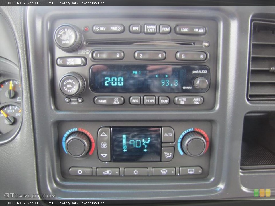 Pewter/Dark Pewter Interior Controls for the 2003 GMC Yukon XL SLT 4x4 #48631534