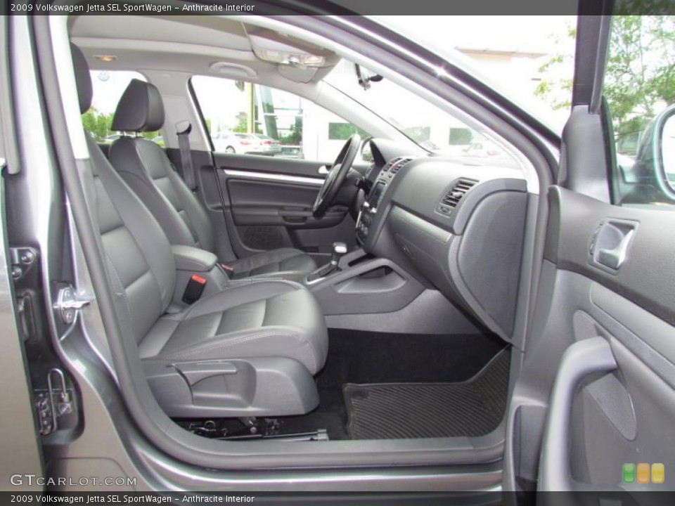 Anthracite Interior Photo for the 2009 Volkswagen Jetta SEL SportWagen #48642799