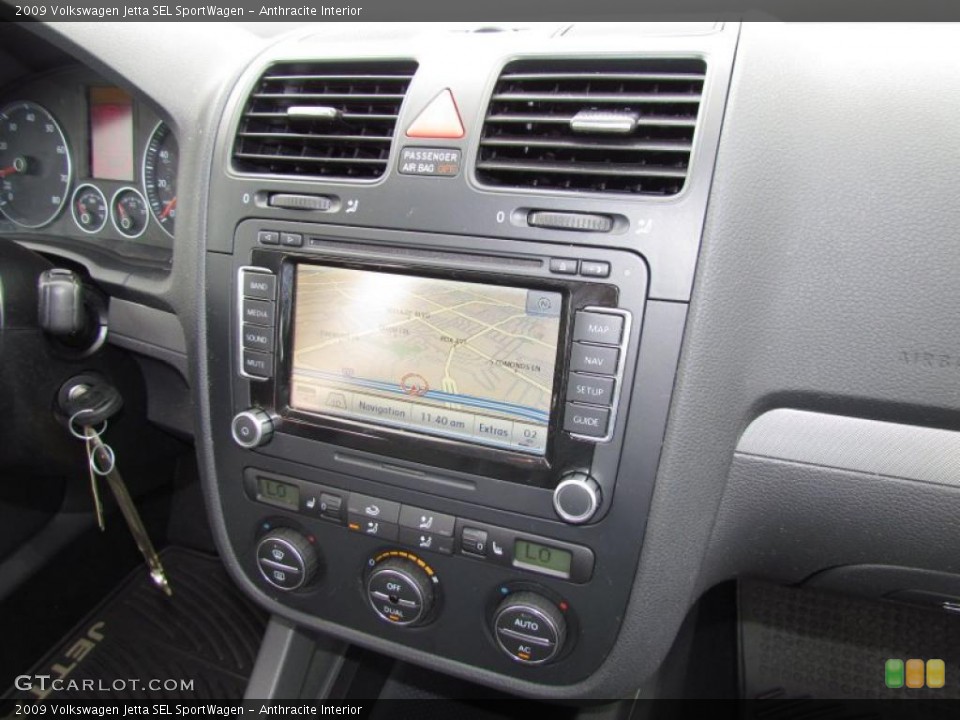 Anthracite Interior Navigation for the 2009 Volkswagen Jetta SEL SportWagen #48642882