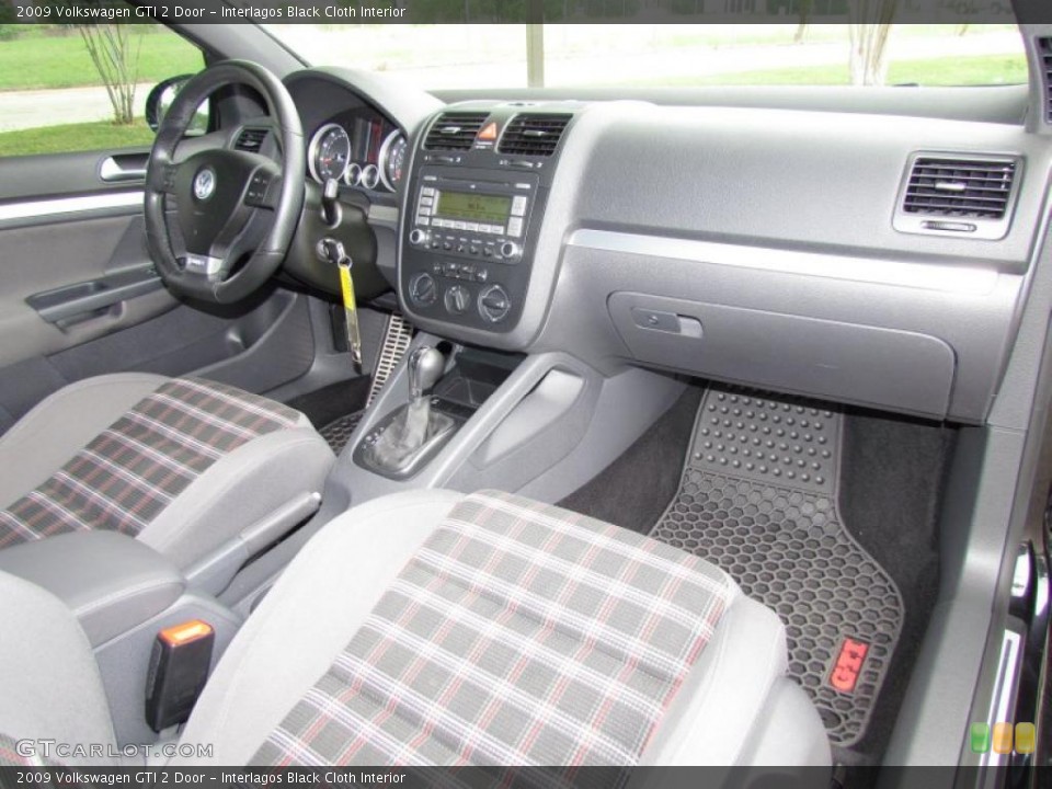 Interlagos Black Cloth Interior Photo for the 2009 Volkswagen GTI 2 Door #48644214