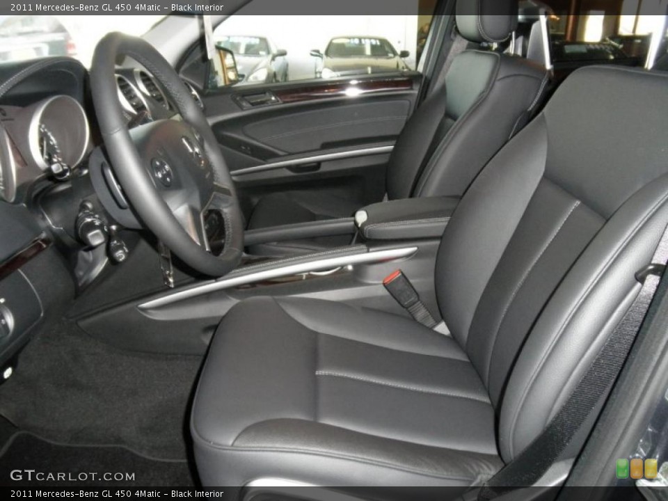 Black Interior Photo for the 2011 Mercedes-Benz GL 450 4Matic #48644486