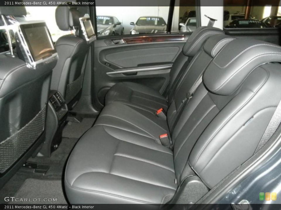 Black Interior Photo for the 2011 Mercedes-Benz GL 450 4Matic #48644506