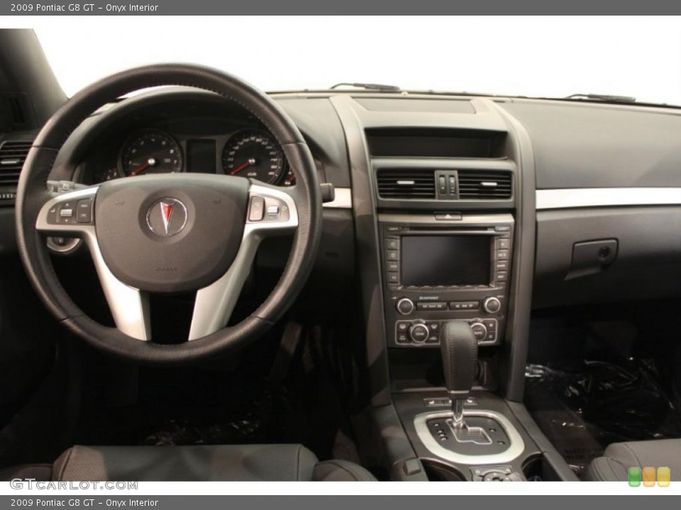 Onyx Interior Dashboard for the 2009 Pontiac G8 GT #48649657