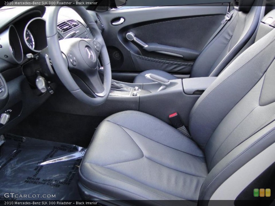 Black Interior Photo for the 2010 Mercedes-Benz SLK 300 Roadster #48650503