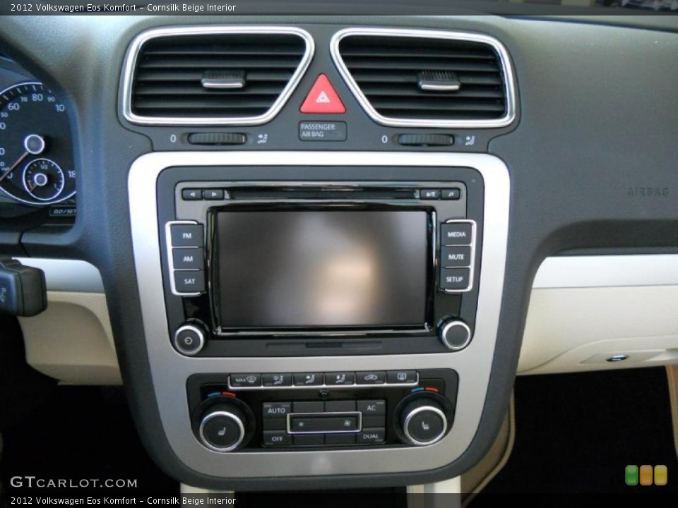 Cornsilk Beige Interior Controls for the 2012 Volkswagen Eos Komfort #48651985