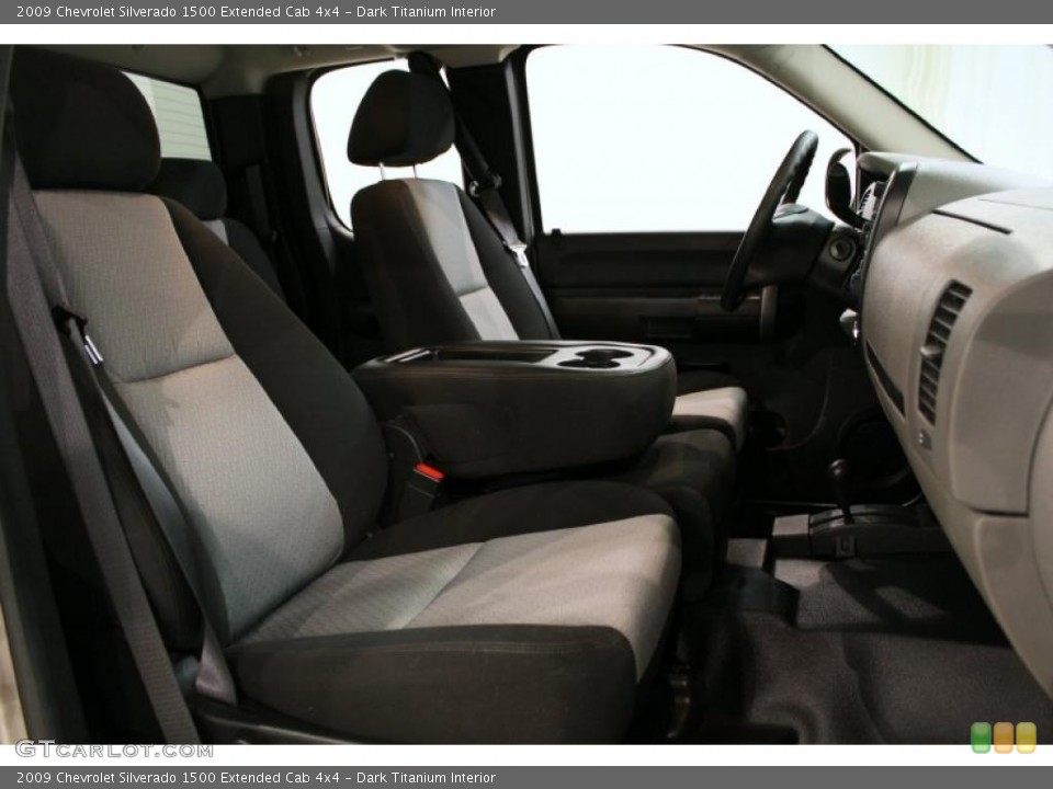 Dark Titanium Interior Photo for the 2009 Chevrolet Silverado 1500 Extended Cab 4x4 #48654817