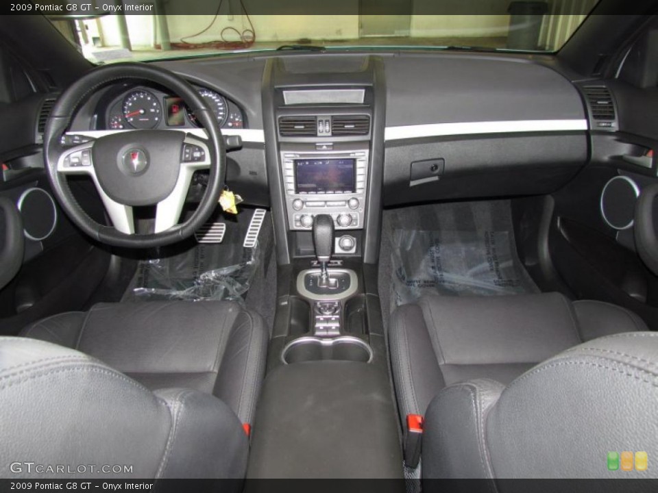 Onyx Interior Dashboard for the 2009 Pontiac G8 GT #48661213
