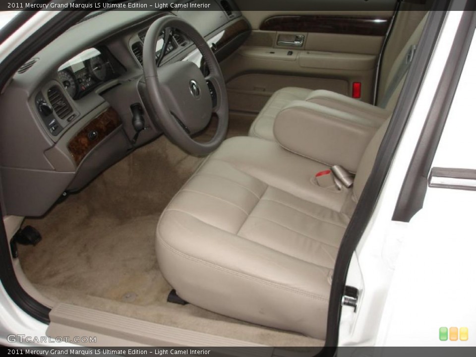 Light Camel Interior Photo for the 2011 Mercury Grand Marquis LS Ultimate Edition #48664629