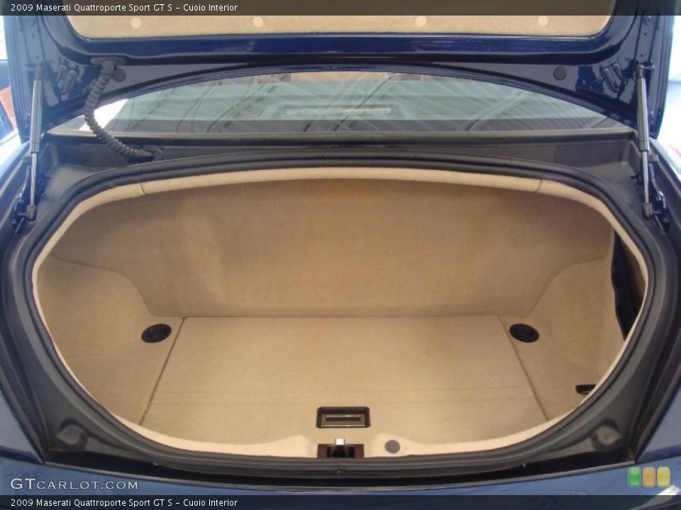 Cuoio Interior Trunk for the 2009 Maserati Quattroporte Sport GT S #48669582