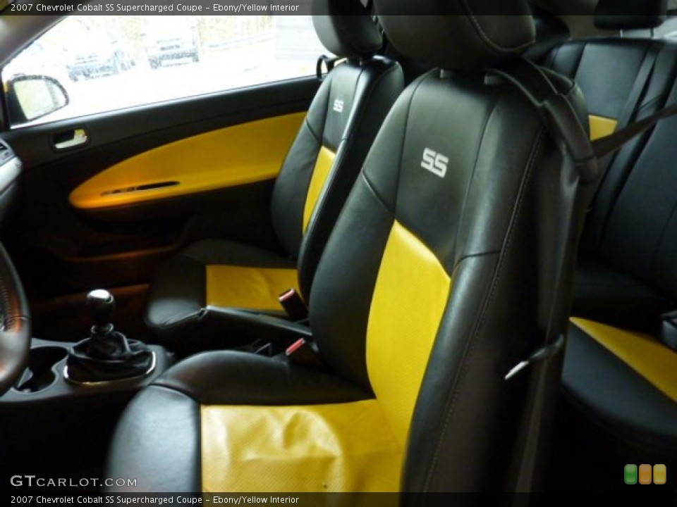 Ebony/Yellow Interior Photo for the 2007 Chevrolet Cobalt SS Supercharged Coupe #48669765