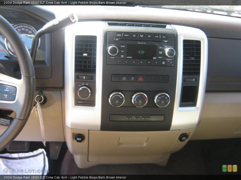 Light Pebble Beige/Bark Brown Interior Controls for the 2009 Dodge Ram 1500 SLT Crew Cab 4x4 #48670194