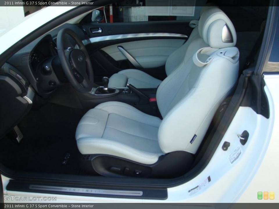 Stone Interior Photo for the 2011 Infiniti G 37 S Sport Convertible #48675447