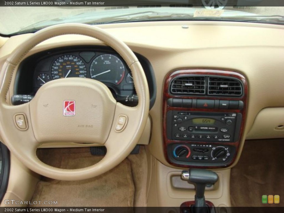 Medium Tan Interior Dashboard for the 2002 Saturn L Series LW300 Wagon #48677020