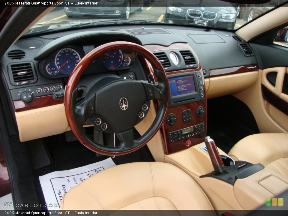 Cuoio Interior Dashboard for the 2006 Maserati Quattroporte Sport GT #48677704