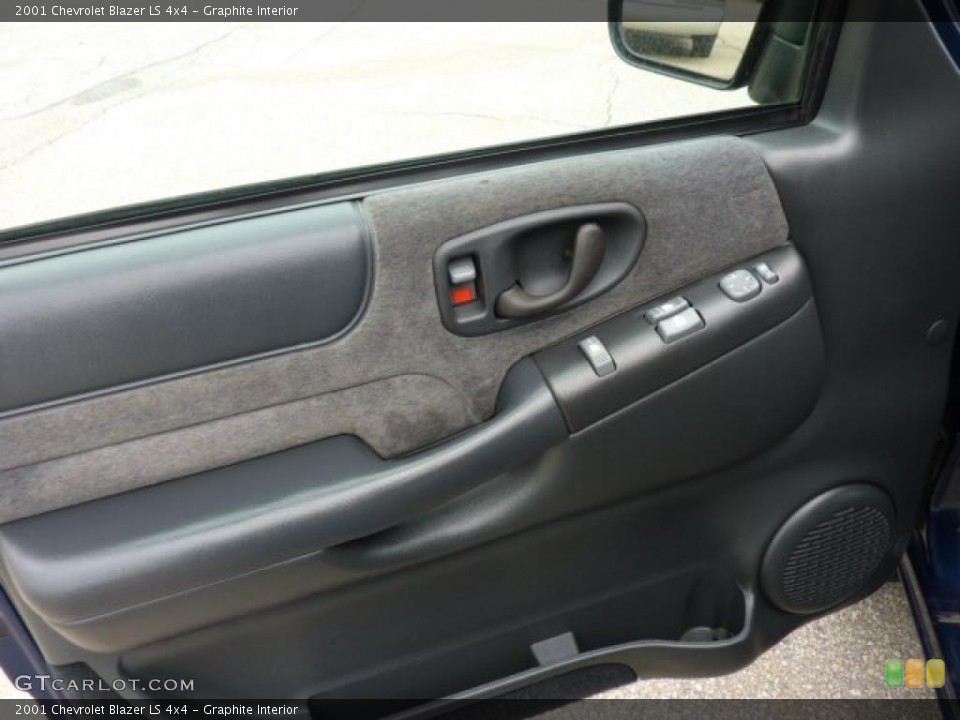 Graphite Interior Door Panel for the 2001 Chevrolet Blazer LS 4x4 #48681021