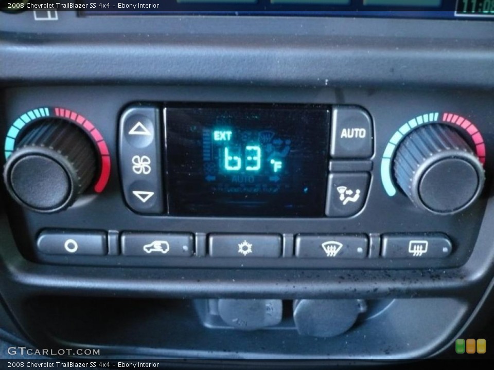 Ebony Interior Controls for the 2008 Chevrolet TrailBlazer SS 4x4 #48698758