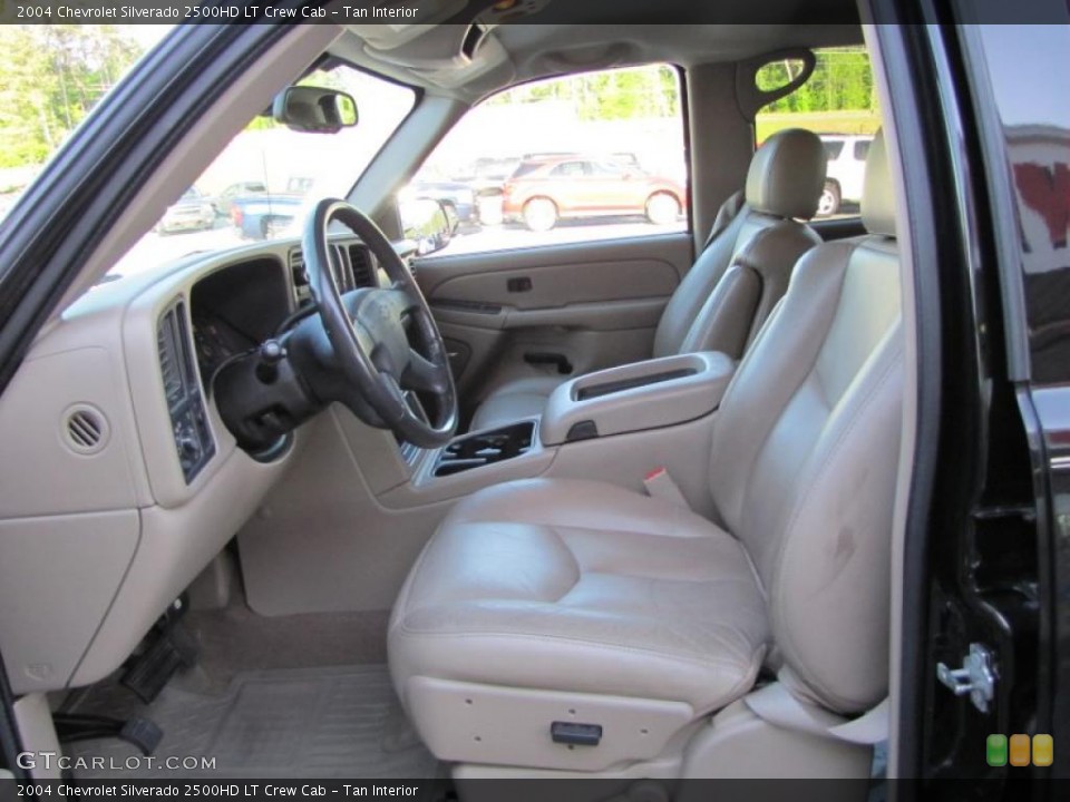 Tan Interior Photo for the 2004 Chevrolet Silverado 2500HD LT Crew Cab #48701179