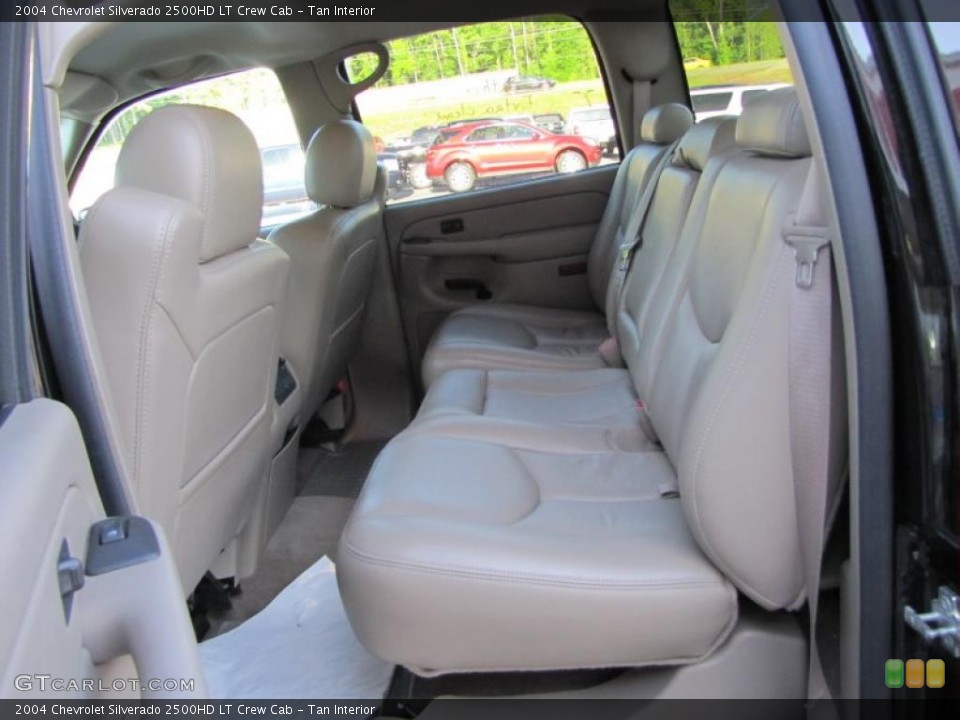 Tan Interior Photo for the 2004 Chevrolet Silverado 2500HD LT Crew Cab #48701224