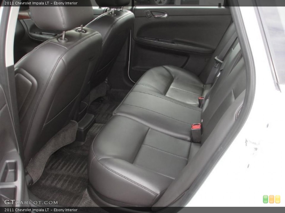 Ebony Interior Photo for the 2011 Chevrolet Impala LT #48703807