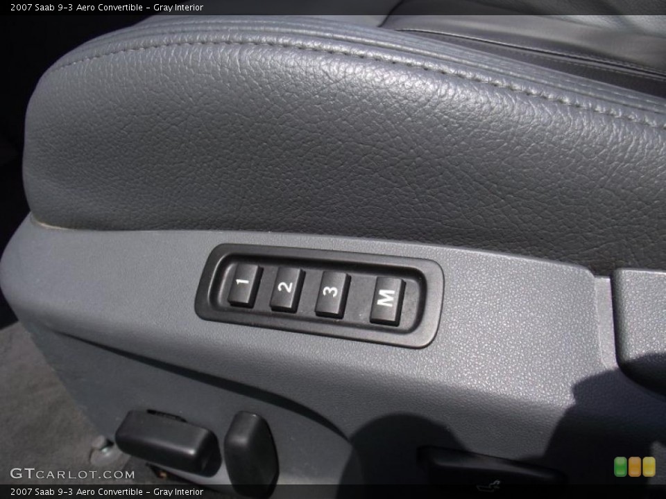 Gray Interior Controls for the 2007 Saab 9-3 Aero Convertible #48718983