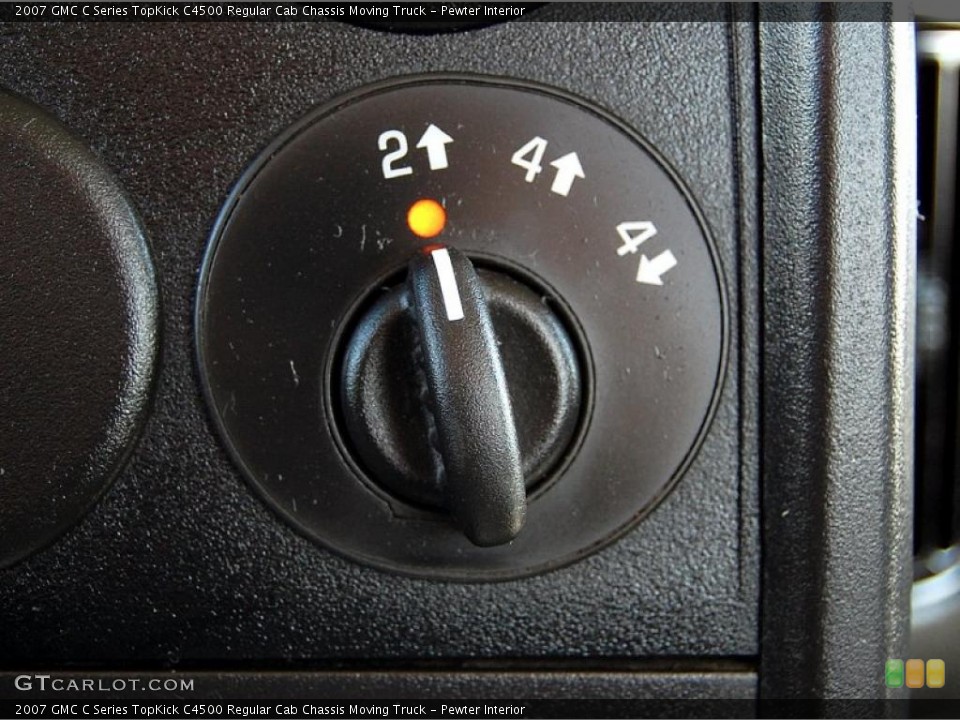 Pewter Interior Controls for the 2007 GMC C Series TopKick C4500 Regular Cab Chassis Moving Truck #48732021