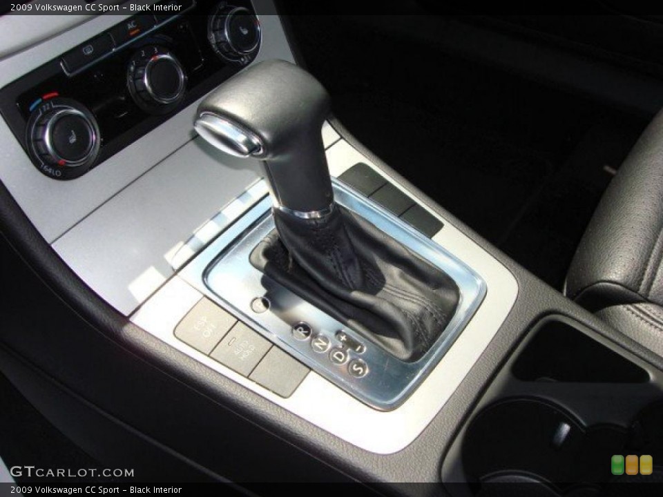 Black Interior Transmission for the 2009 Volkswagen CC Sport #48732033