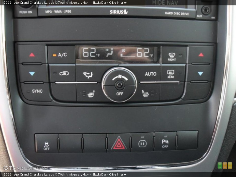 Black/Dark Olive Interior Controls for the 2011 Jeep Grand Cherokee Laredo X 70th Anniversary 4x4 #48739440