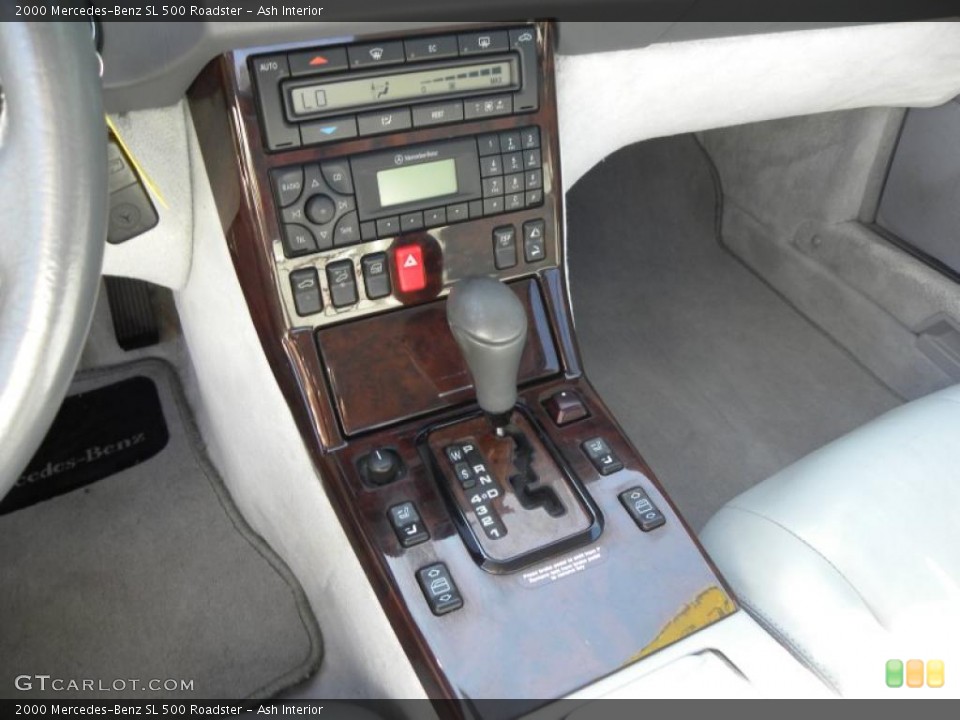 Ash Interior Controls for the 2000 Mercedes-Benz SL 500 Roadster #48742941