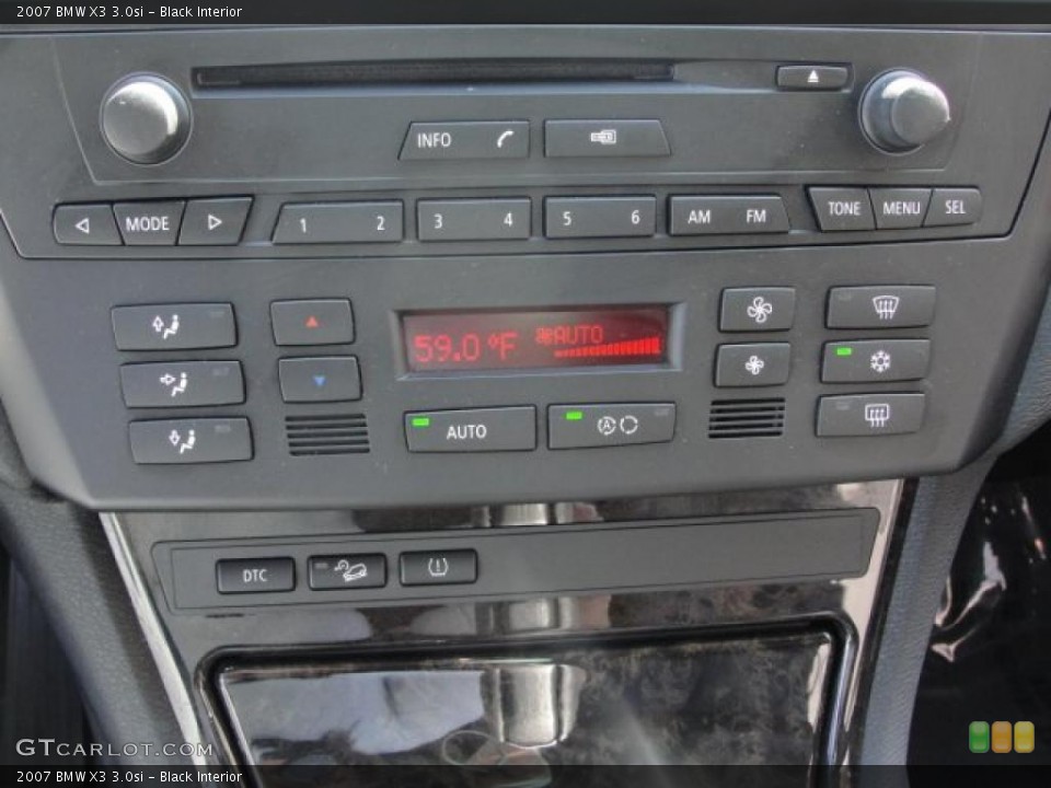 Black Interior Controls for the 2007 BMW X3 3.0si #48744585