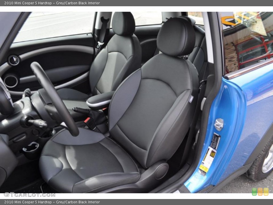 Grey/Carbon Black Interior Photo for the 2010 Mini Cooper S Hardtop #48748671