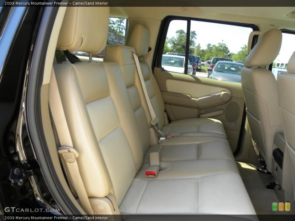 Camel/Sand Interior Photo for the 2009 Mercury Mountaineer Premier #48749958