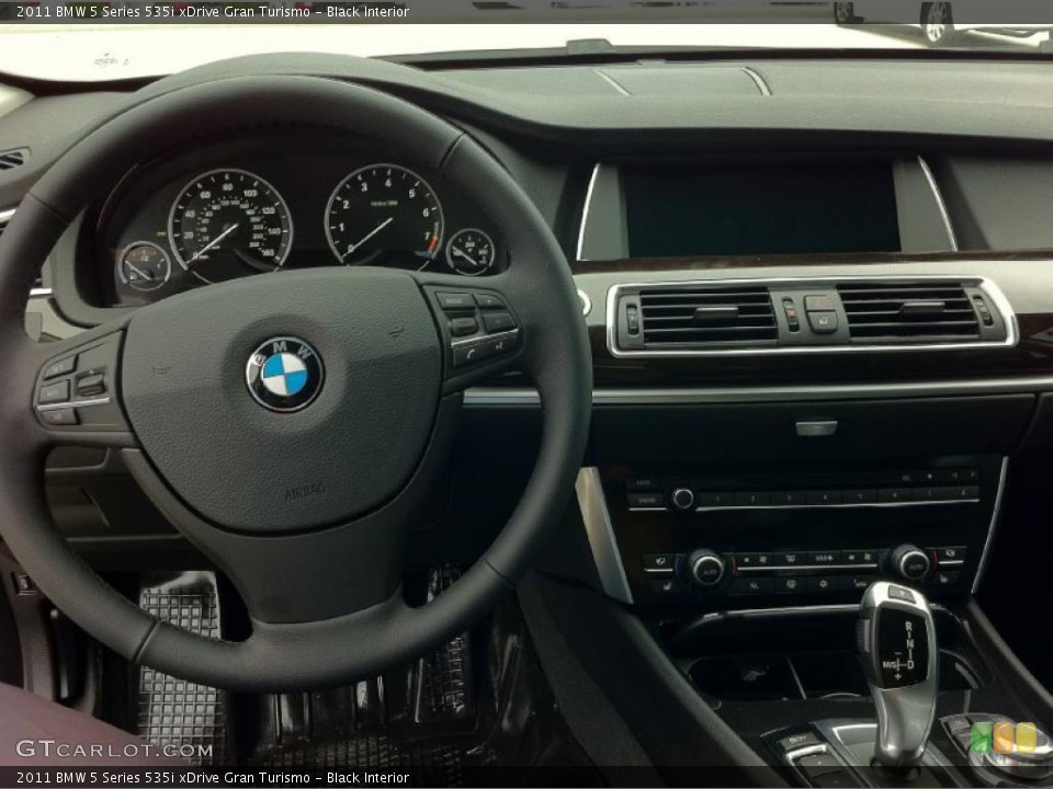 Black Interior Dashboard for the 2011 BMW 5 Series 535i xDrive Gran Turismo #48756079