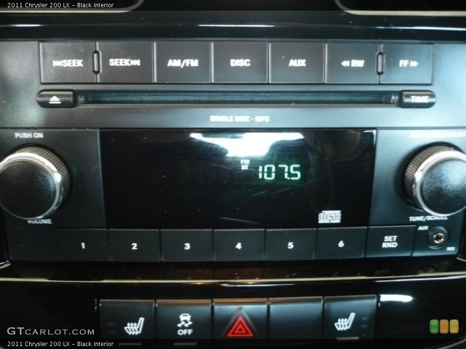 Black Interior Controls for the 2011 Chrysler 200 LX #48763552