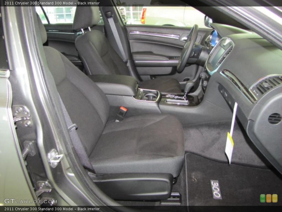 Black Interior Photo for the 2011 Chrysler 300  #48774447