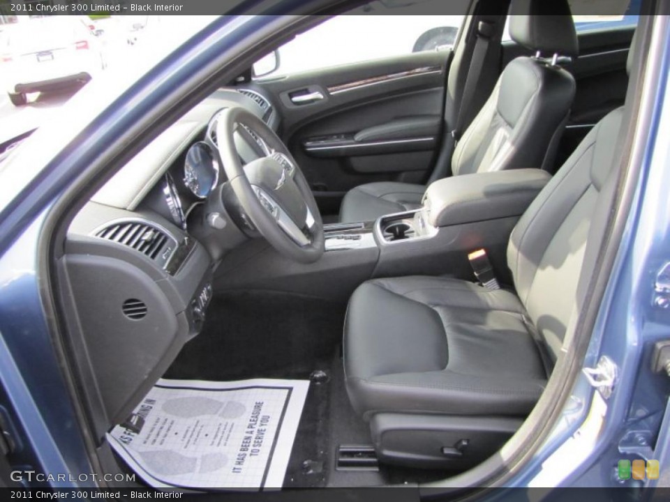 Black Interior Photo for the 2011 Chrysler 300 Limited #48774606