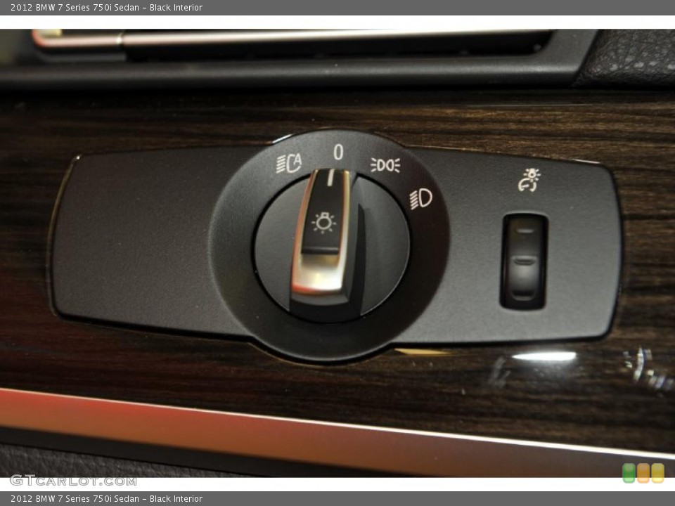 Black Interior Controls for the 2012 BMW 7 Series 750i Sedan #48775653