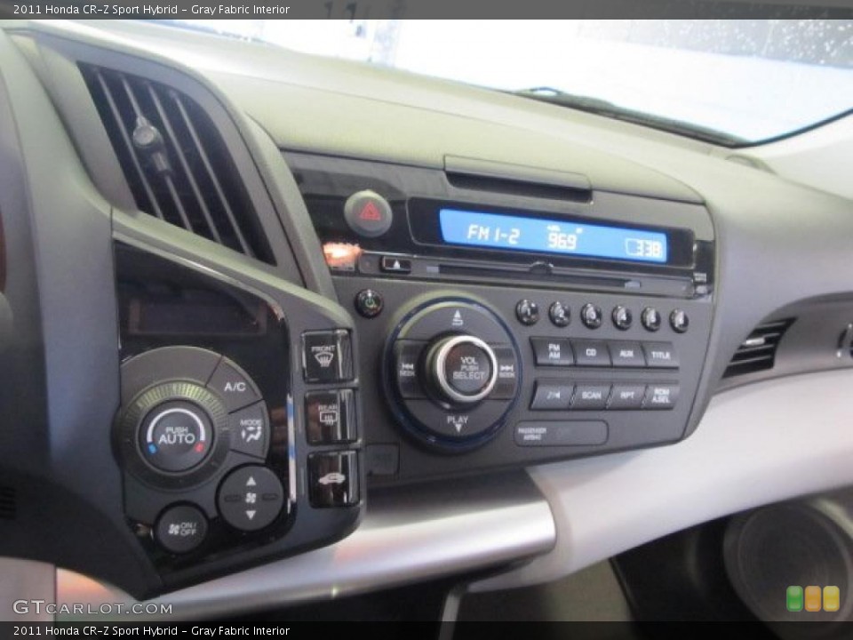 Gray Fabric Interior Controls for the 2011 Honda CR-Z Sport Hybrid #48782401