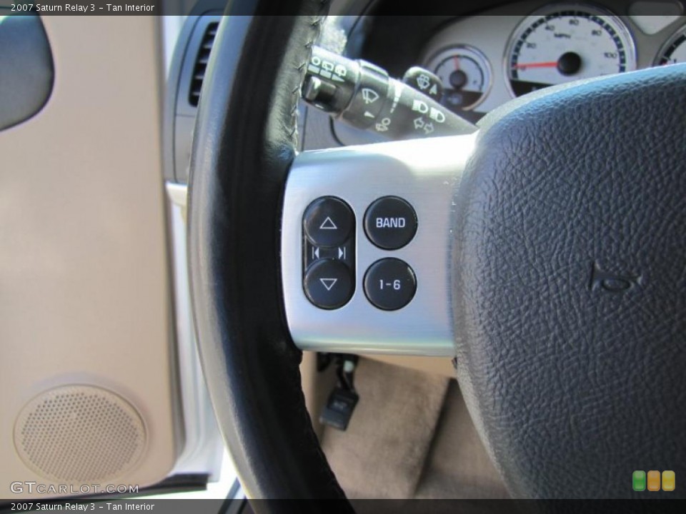 Tan Interior Controls for the 2007 Saturn Relay 3 #48794338