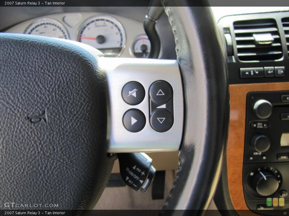 Tan Interior Controls for the 2007 Saturn Relay 3 #48794353