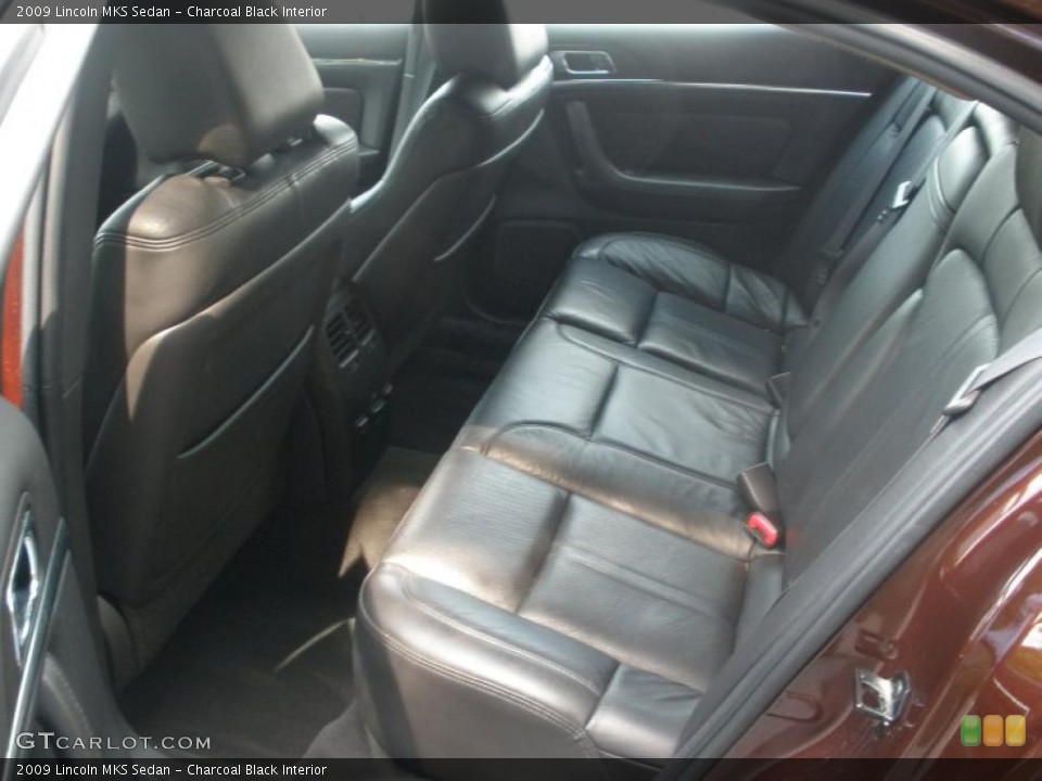 Charcoal Black Interior Photo for the 2009 Lincoln MKS Sedan #48795383