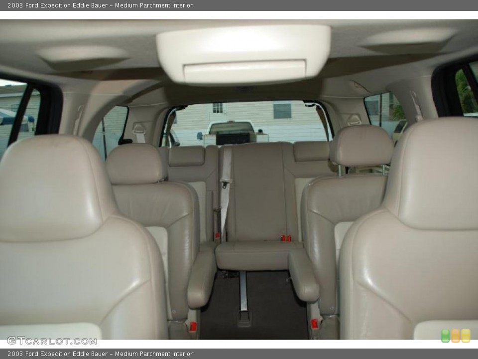 Medium Parchment Interior Photo for the 2003 Ford Expedition Eddie Bauer #48805774